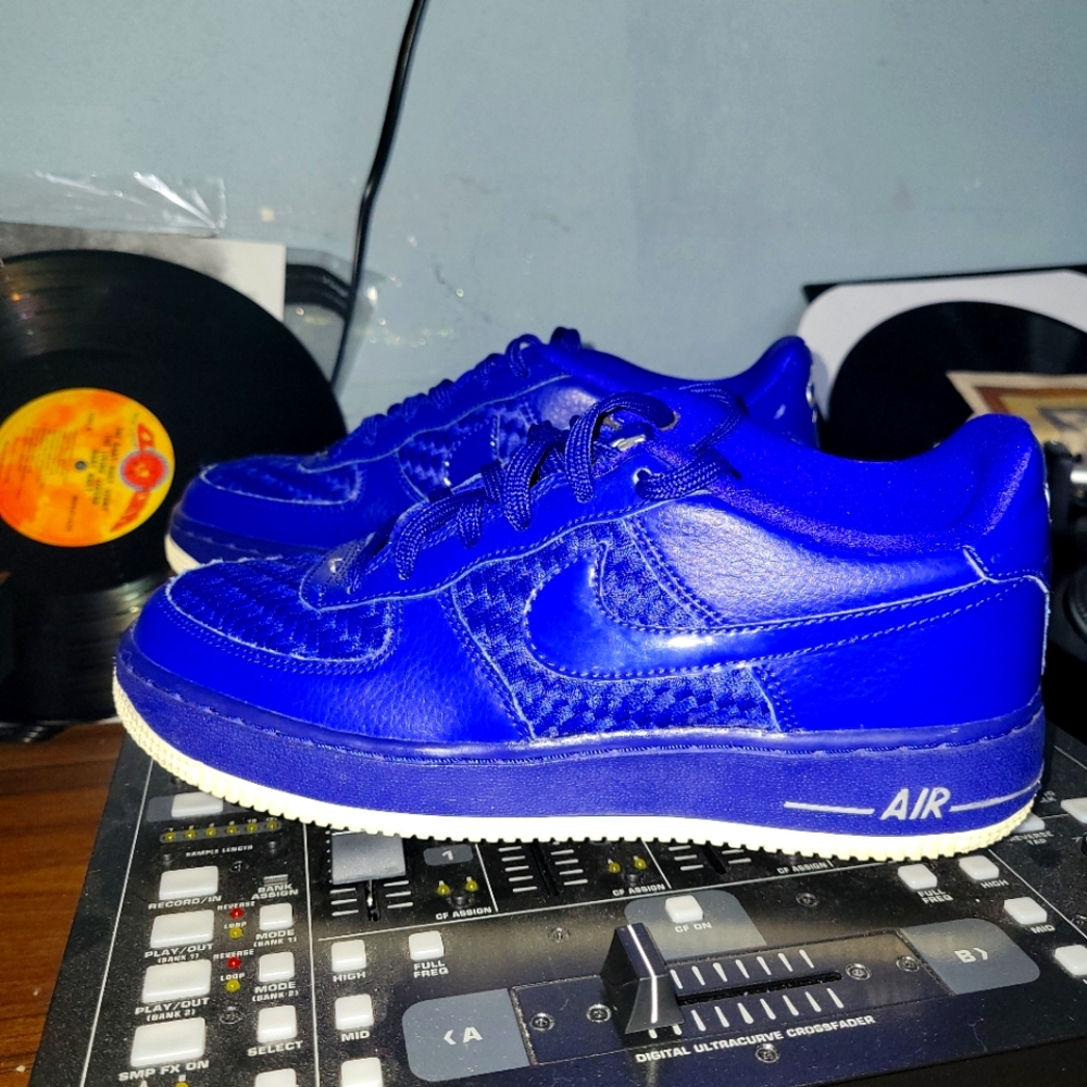 Nike Air Force 1